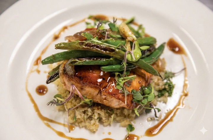 How Do You Make the Best Bourbon Honey Glaze Salmon in Alaska?